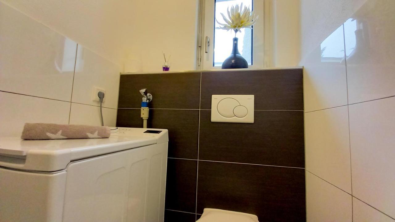 Am Seewald - Ferienwohnung Am Bodensee フリードリヒスハーフェン エクステリア 写真