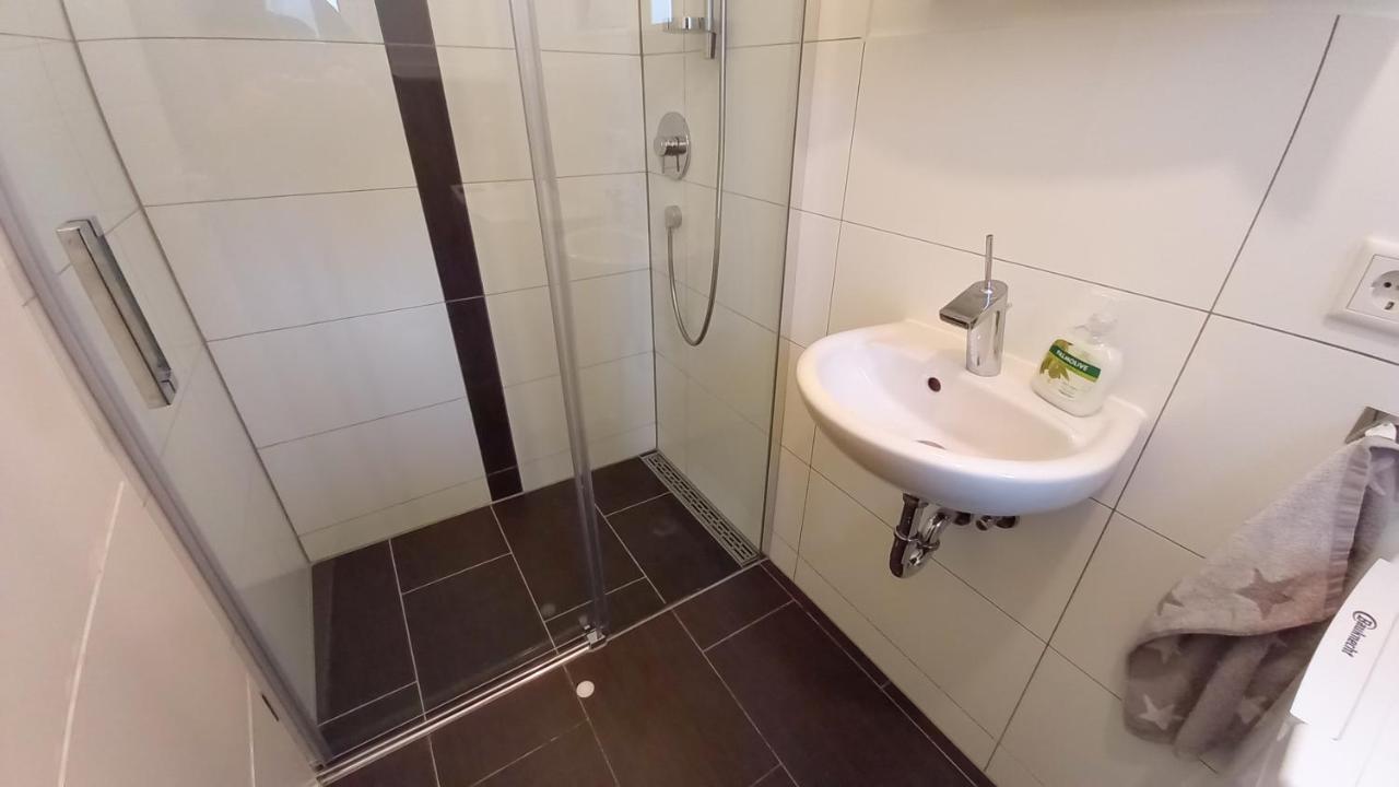 Am Seewald - Ferienwohnung Am Bodensee フリードリヒスハーフェン エクステリア 写真