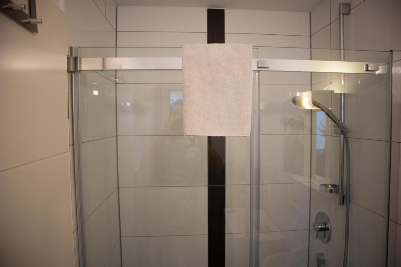 Am Seewald - Ferienwohnung Am Bodensee フリードリヒスハーフェン エクステリア 写真
